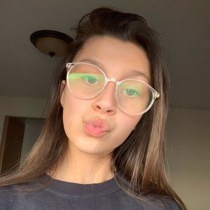 Meet your Posher, Ryenn